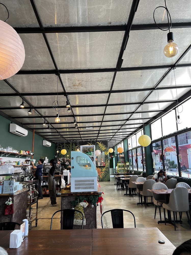 Sajiniaga Café. [ le Café de Flora ]