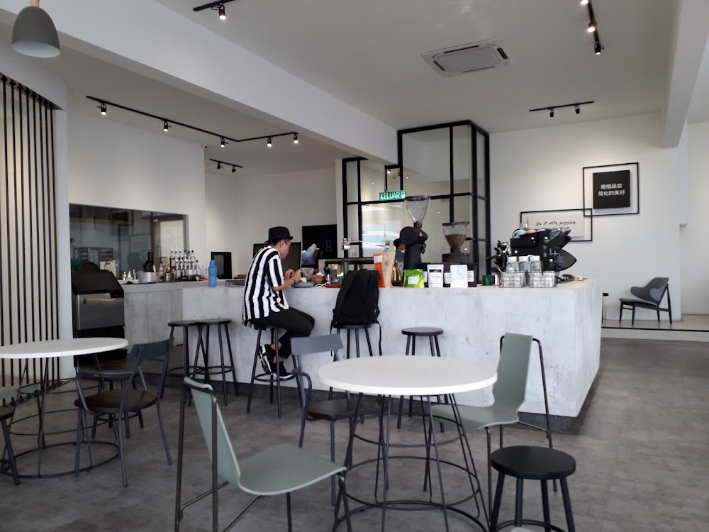 The Mechanic Cafe