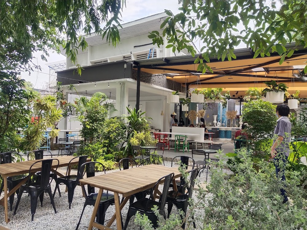 Ruma Puteh Cafe