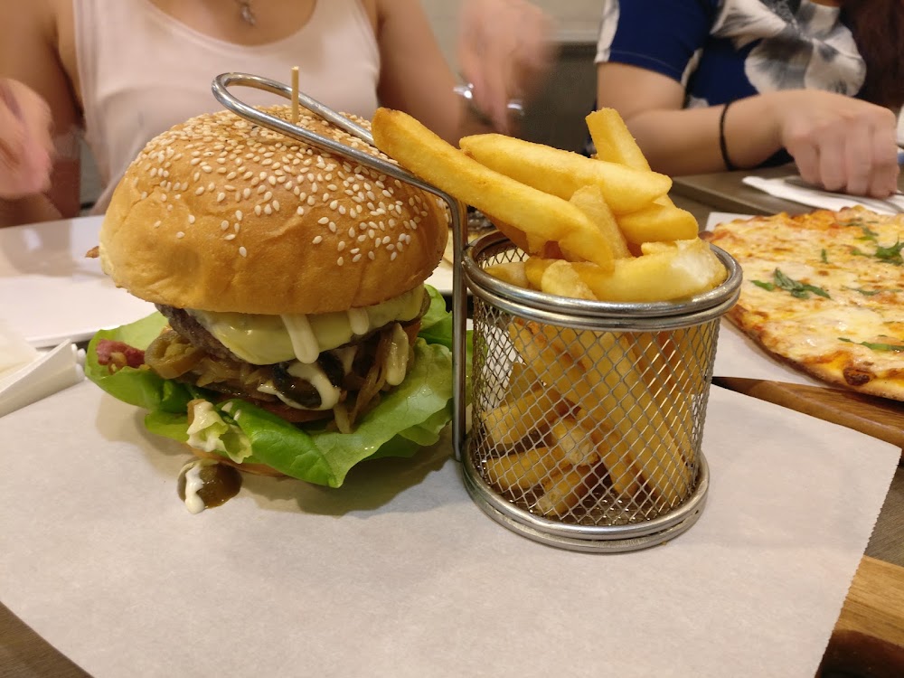 Citrus Cafe and Restaurant