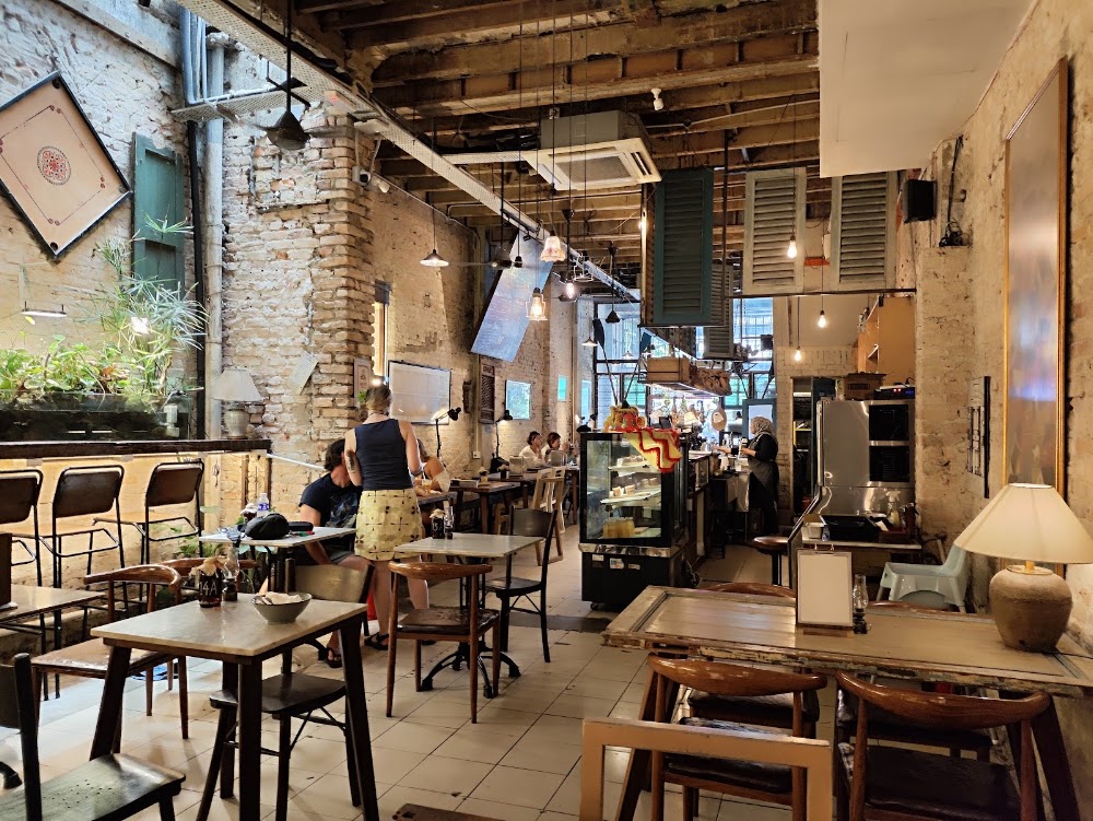 Mingle Cafe