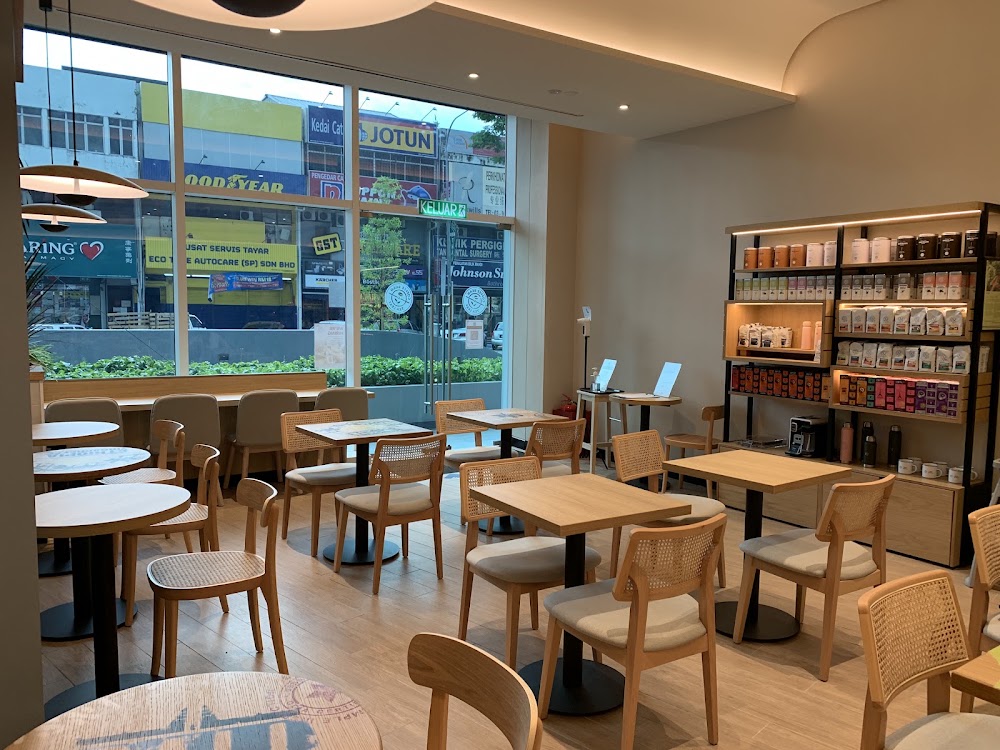 The Coffee Bean & Tea Leaf