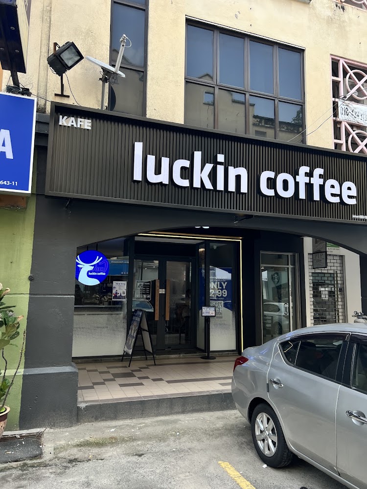 Luckin Coffee - Danau Desa
