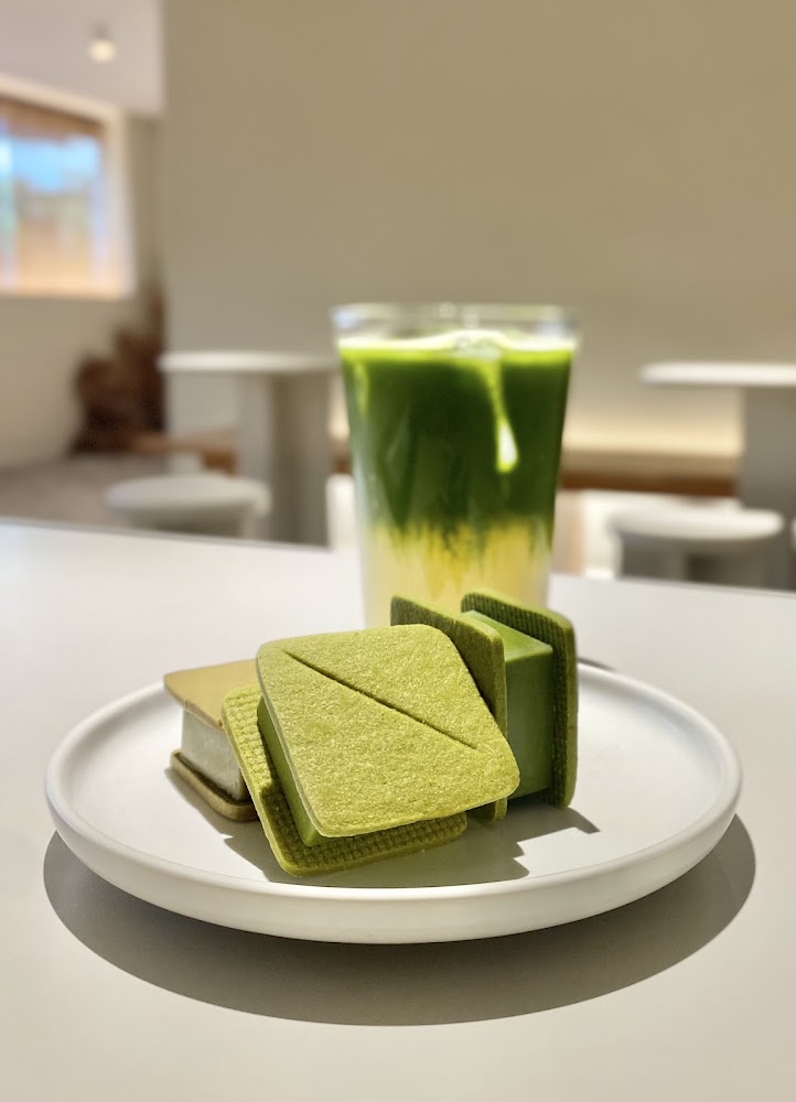 Bu Tian Cafe | 不甜•甜品