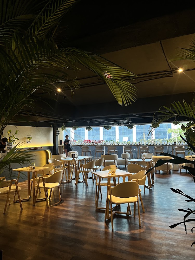 F CAFE
