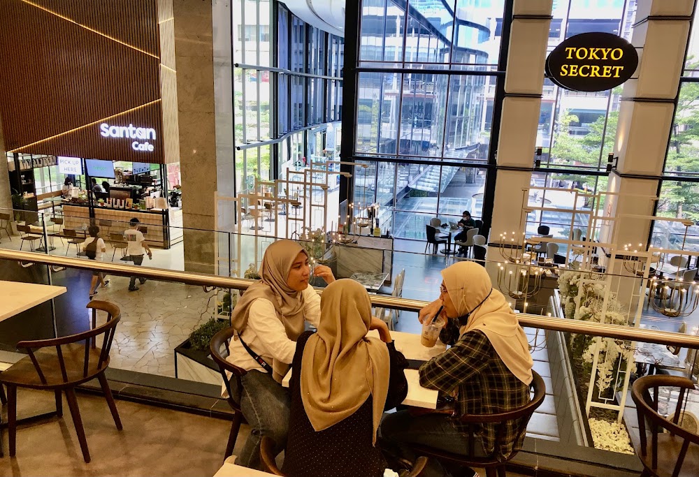 ZUS Coffee - Mid Valley Megamall